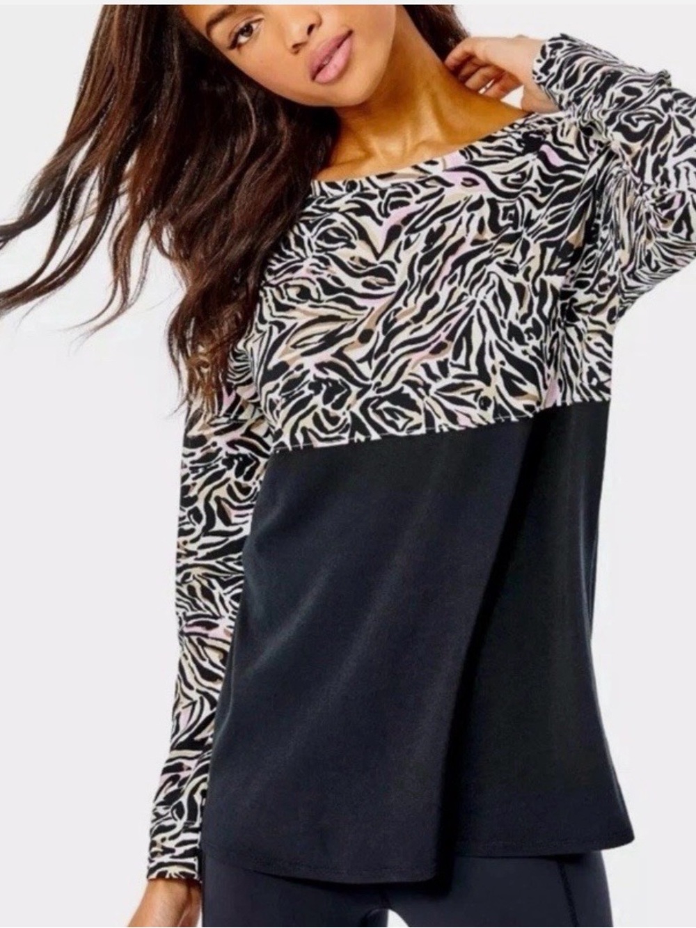 Lilly Pulitzer Fin Top in Can You Zee Me Zebra Print. Black/Tan/Cream/Pink. - Picture 2 of 5